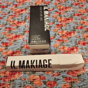 IL Makiage Woke Up Like This foundation #130 AND Black Card Mascara
